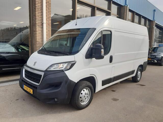 Peugeot BOXER 2.2 BlueHDi 140 Pk L2H2 Airco Cruise control Navigatie