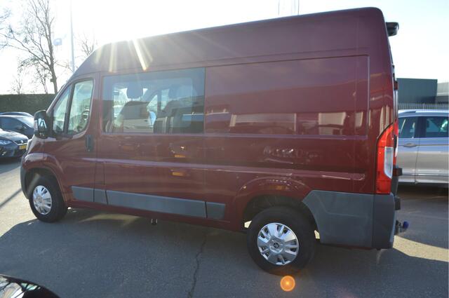 Peugeot BOXER 330 2.0 BlueHDI L2H2 Premium Pack DC , TREKHAAK , A UITRIJ CAM , AIRCO , NAVI , CR CONTROL ,