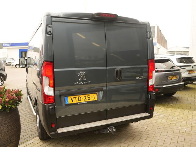 Peugeot BOXER 330 2.2 BlueHDi 140 L2H1 Premium - Trekhaak - Achteruitrijcamera - All Seasonbanden - Sidebars