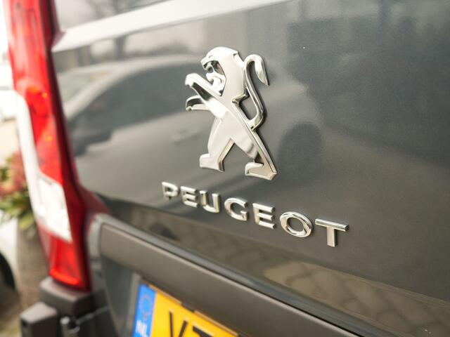 Peugeot BOXER 330 2.2 BlueHDi 140 L2H1 Premium - Trekhaak - Achteruitrijcamera - All Seasonbanden - Sidebars