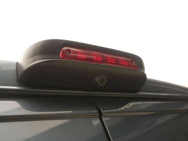 Peugeot BOXER 330 2.2 BlueHDi 140 L2H1 Premium - Trekhaak - Achteruitrijcamera - All Seasonbanden - Sidebars