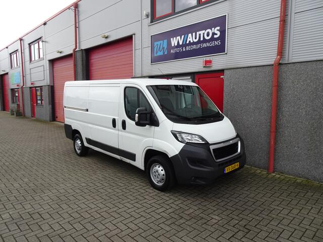 Peugeot BOXER 330 2.2 HDI L2H1 XT 3 zits airco