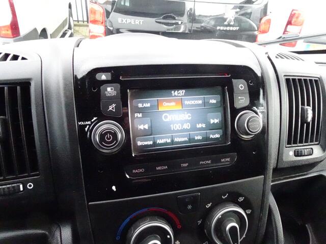 Peugeot BOXER 330 2.2 HDI L2H1 XT 3 zits airco