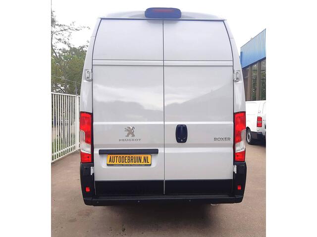 Peugeot BOXER 2.2 BlueHDI 140Pk L4H3 Extra hoogdak Airco Navi PDC Cruise control Achteruitrijcamera