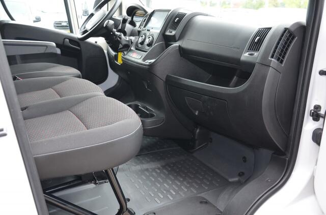 Peugeot BOXER 333 2.2 BlueHDi 120 L2H2 Pro