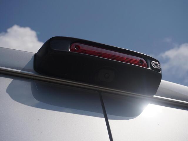 Peugeot BOXER e-Boxer 3.5t L3H2 Zwaar 110 kWh | 8 jaar garantie | Pakket Style Black | Pakket Premium Visibilit LED | Pakket City Plus