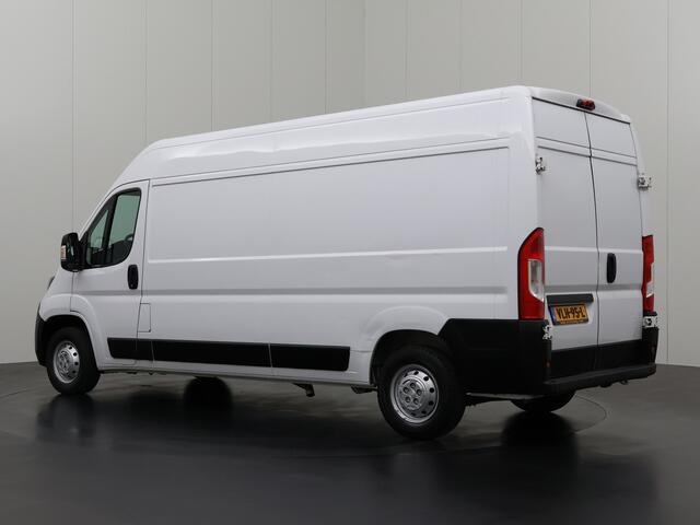Peugeot BOXER 2.2BlueHDi 120PK L3H2 Premium | Navigatie | Airco | Camera | 3-Persoons | Betimmering