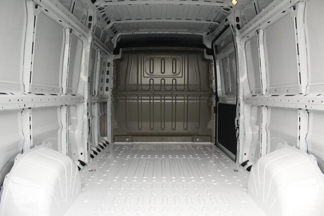 Peugeot BOXER 2.2BlueHDi 180pk S&S | L3H2 3.5t | Automaat | Carplay/Android | Camera | Cruise | Lease 645,- p/m