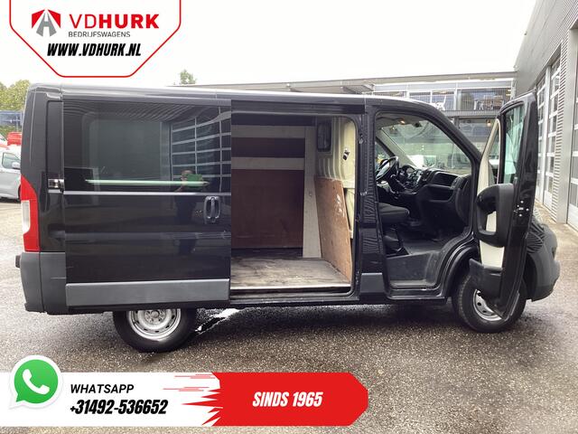 Peugeot BOXER 2.0 HDI 130 pk EXPORT Climate/ Cruise/ Gev. Stoel/ Navi/ PDC/ Trekhaak/ 2.5t Trekverm.