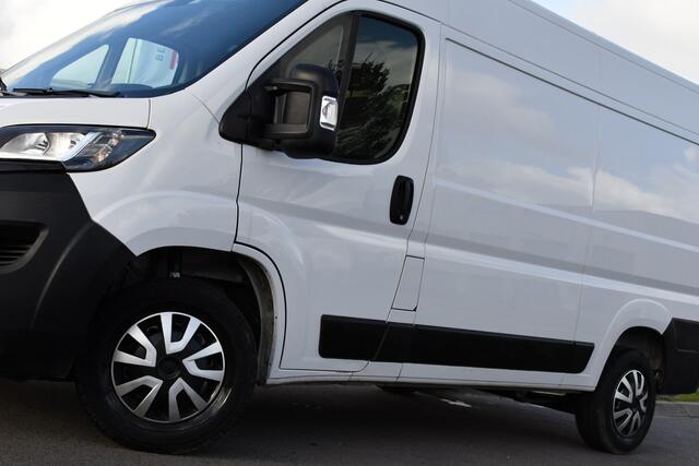 Peugeot BOXER 2.2 BlueHDi 120 L2H2 Premium Cruise, NAVI, Sensoren, Trekhaak, Multimedia, 120pk, Uniek!