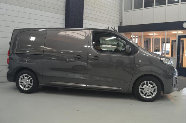 Peugeot EXPERT 1.5 BlueHDI 100 Standard Pro // 63.000 km // AIRCO // CRUISE // PDC VOOR&ACHTER // TREKHAAK //