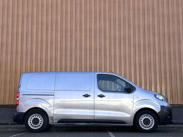 Peugeot EXPERT 1.5 BlueHDI 100 Standard Premium | Parkeersensoren Achter | Cruise Control | Bluetooth | Trekhaak | Centrale Deurvergrendeling | Airconditioning |