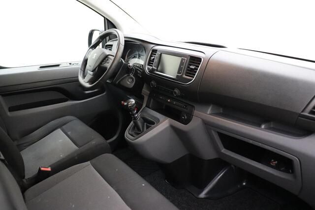 Peugeot EXPERT 231L 2.0 BlueHDI Pro 120 PK | Handgeschakeld | L3 | 3-zits | Navigatie | Cruise Control | Airco | Trekhaak | Parkeersensor | 1e eigenaar