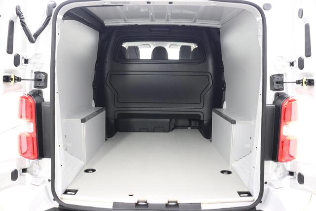 Peugeot EXPERT 2.0 BlueHDi S&S L3 DC 180 PK Automaat | Dubbele cabine | UIT VOORRAAD LEVERBAAR | BPM VRIJ! | Climate Control | Stuurverwarming | Betimmering | Apple Carplay | Navigatie | Camera | LM Velgen