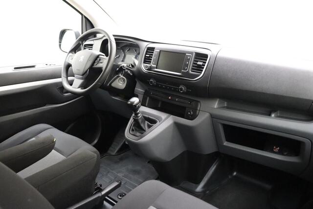 Peugeot EXPERT 231L 2.0 BlueHDI 120 DC Premium | 5 zits | Achteruitrijcamera | Trekhaak | Airco | Navigatie | Cruise control | Lichtmetalen velgen | Bumpers in kleur | Trekhaak