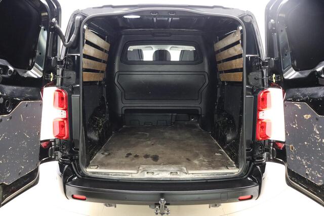 Peugeot EXPERT 231L 2.0 BlueHDI 120 DC Premium | 5 zits | Achteruitrijcamera | Trekhaak | Airco | Navigatie | Cruise control | Lichtmetalen velgen | Bumpers in kleur | Trekhaak