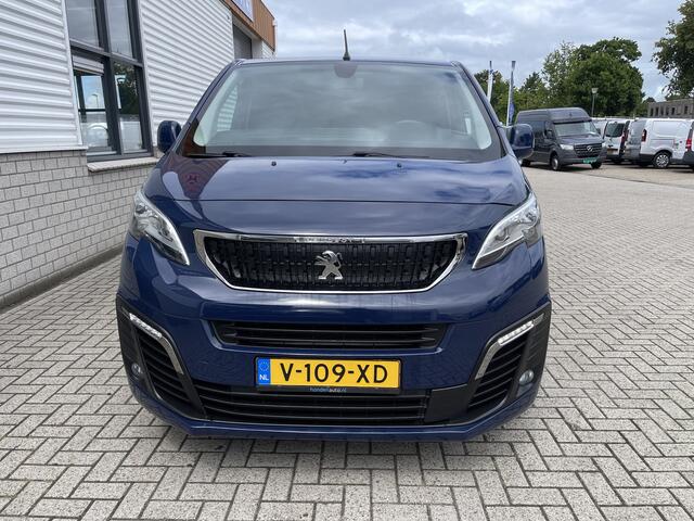 Peugeot EXPERT 226C 1.6 BlueHDI 95 Premium / speciaal gebouwd voor honden vervoer / hondenauto / omvormer / airco / cruise control / trekhaak / parkeersensoren achter !