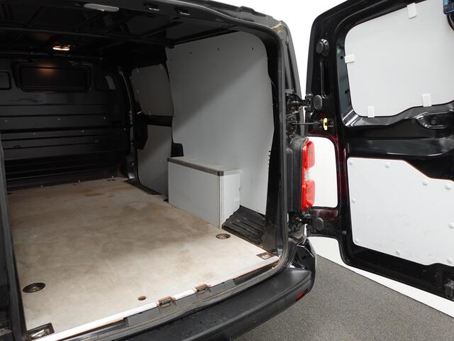 Peugeot EXPERT 2.0 BlueHDI 145 PK Automaat L3 | Navigatie | Cruise Control | Airco | Trekhaak | Betimmering | Led | Bumpers in kleur