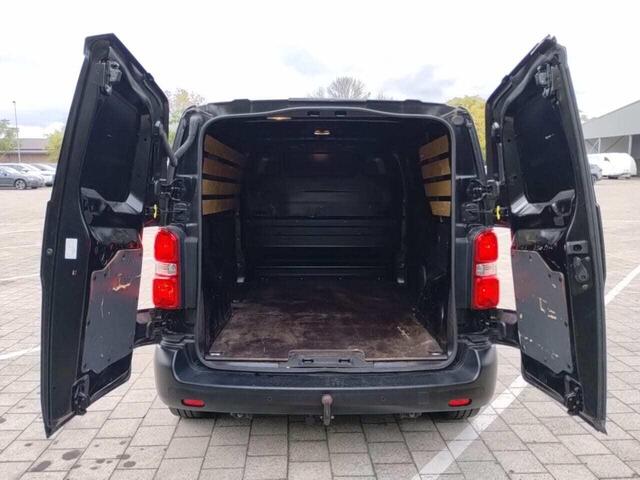 Peugeot EXPERT 2.0 BlueHDI 145 Standard Premium