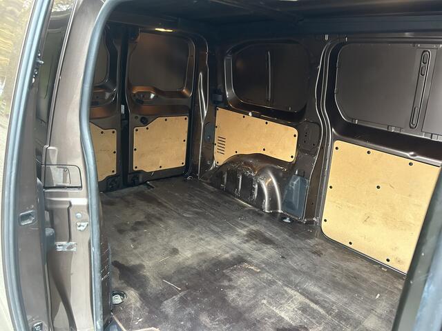 Peugeot EXPERT 2.0 BlueHDI 125 PK NAVI AIRCO CRUISE TREKHAAK 3 ZITS