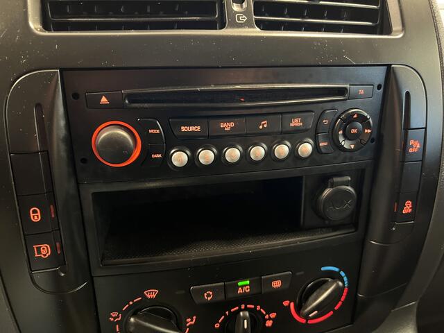 Peugeot EXPERT | Automaat | Trekhaak | Cruise Control | Airco|