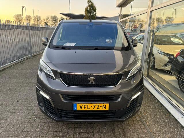 Peugeot EXPERT 2.0 BlueHDI 180 Standard Asphalt | 1e eigenaar | Airco | Trekhaak | Schuifdeur rechts | 3-zitplaatsen | Achteruitrijcamera | Cruise control | NAP | Nieuwe APK |