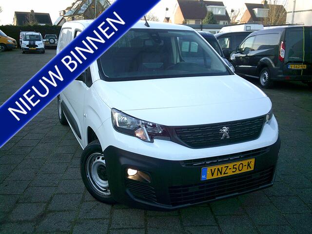 Peugeot PARTNER 1.5 BlueHDI Premium VOORZIEN VAN AIRCO+CRUISE+APPLE CARPLY !!
