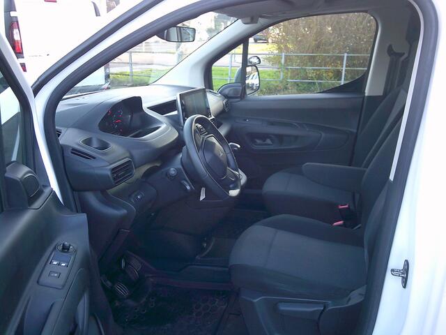 Peugeot PARTNER 1.5 BlueHDI Premium VOORZIEN VAN AIRCO+CRUISE+APPLE CARPLY !!