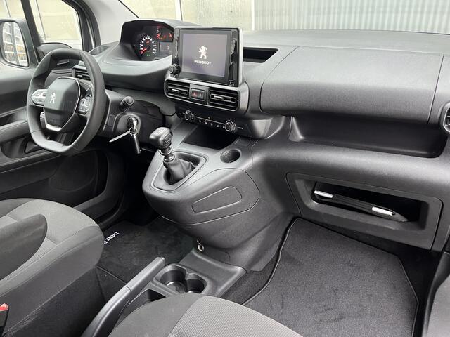 Peugeot PARTNER 1.5 BlueHDi Airco Cruise controle Trekhaak 1000kg trekgewicht Parkeerhulp achter en voor Camera Schuifdeur Telefoonverbinding Multimedia Android Apple carplay 2-Persoons 1e eigenaar Euro 6