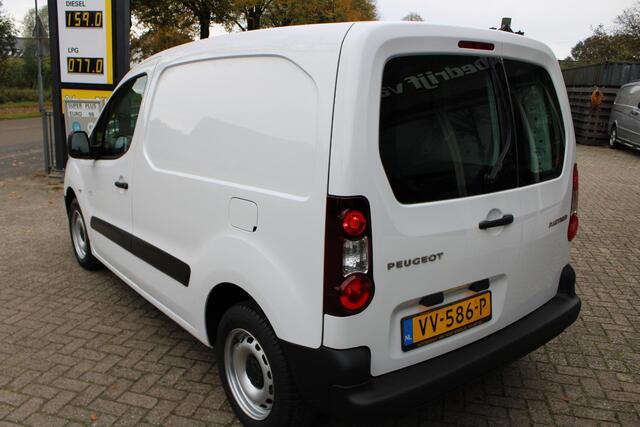 Peugeot PARTNER 120 1.6 HDi 75 L1 XR Airco, Cruise control, Bluetooth, Zijschuifdeur rechts, Elektrische ramen, Armsteun