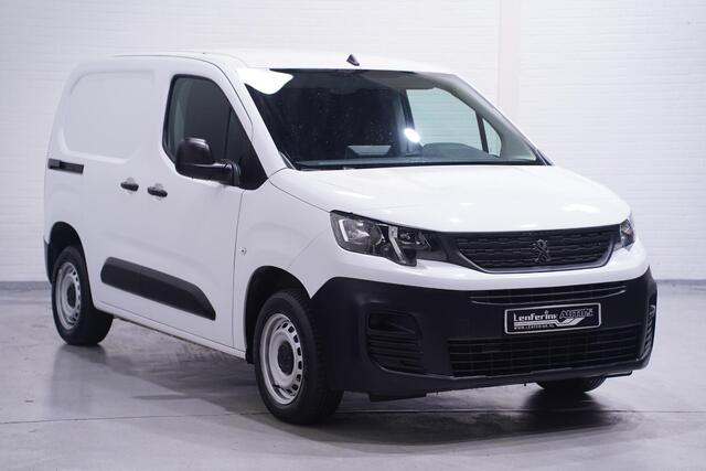 Peugeot PARTNER 1.5 BlueHDi 100 pk L1 Airco, Apple Carplay Cruise Control, Laadruimte pakket, PDC achter, 3-Zits