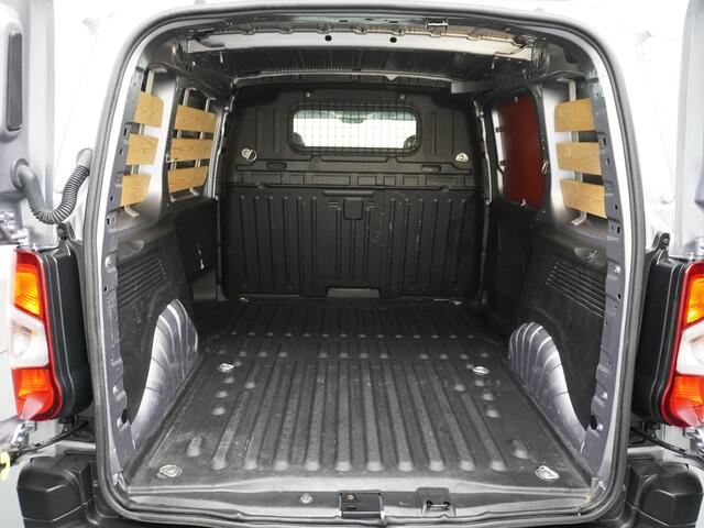 Peugeot PARTNER 1.5 BlueHDI Premium Cruise Control, Navigatie, Airco