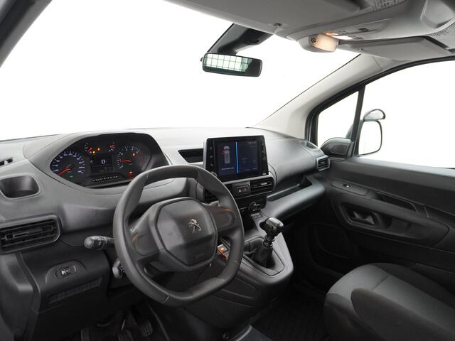 Peugeot PARTNER HDI 102pk Apple Carplay Android Navi Airco Cruise Control Pdc DAB Bluetooth Carkit 1.5 BlueHDI Premium Schuifdeur Achterdeuren met ruit Connected Electr.ramen en Spiegels CV-Afstandbediend 1500kg trekvermogen!