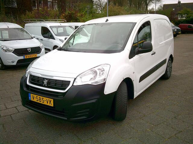 Peugeot PARTNER 120 1.6 BlueHDi 100 L1 Premium VOORZIEN VAN AIRCO+CRUISE+NAV.!!EURO 6 !!