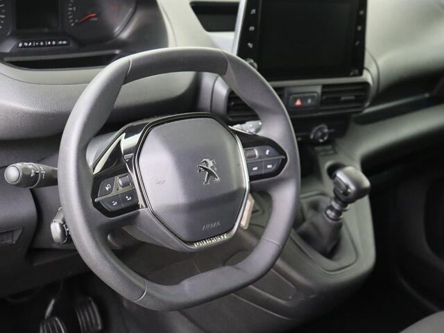 Peugeot PARTNER 1.5 BlueHDi 100 S&S L2 | RIJKLAAR! | Trekhaak | 3-Zits | Navigatie GERESERVEERD!