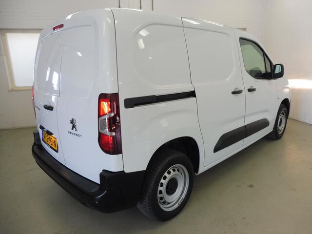 Peugeot PARTNER 1.5 BlueHDi 100 S&S L1 PDC | AppleCarplay | Cruise | Navi | Zijschuifdeur | 1e eig