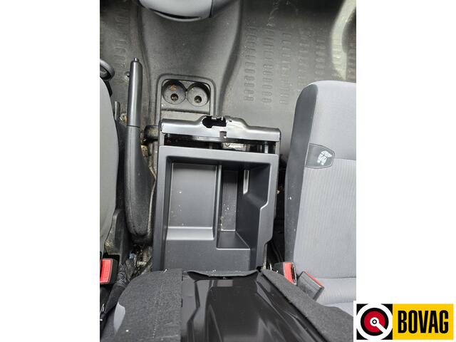 Peugeot PARTNER 120 1.6 BlueHDi 75 L1 Première 3 Zits!