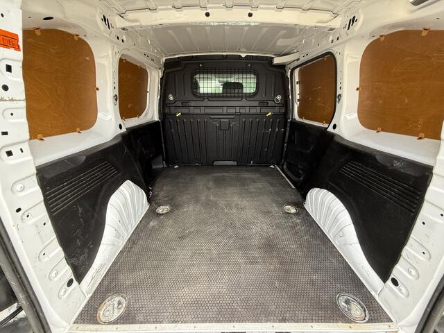 Peugeot PARTNER 1.5 130PK EURO 6 BlueHDI Premium Cruise control/360camera