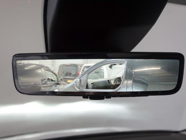 Peugeot PARTNER 1.5 BlueHDi 130PK Automaat L2 BPM VRIJ! Peugeot Partner 1.5 BlueHDi 130 EAT8 S&S L2