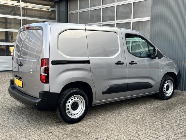 Peugeot PARTNER 1.5 HDI BTW VRIJ Airco Schuifdeur Cruise controle Parkeerhulp achter Navigatiesysteem Dealer onderhouden Euro 6 Ex overheid Btw en Bpm vrij voor particulier gebruik