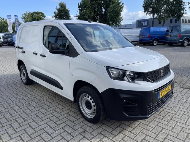 Peugeot PARTNER 1.5 BlueHDI Premium / vaste prijs rijklaar ¤ 12.750 ex btw / lease vanaf ¤ 215 / euro 6 diesel / bpm vrij / airco / cruise / trekhaak / schuifdeur !