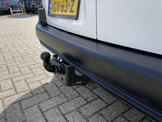 Peugeot PARTNER 1.5 BlueHDI Premium / vaste prijs rijklaar ¤ 12.750 ex btw / lease vanaf ¤ 215 / euro 6 diesel / bpm vrij / airco / cruise / trekhaak / schuifdeur !