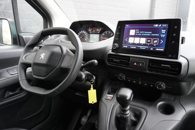 Peugeot PARTNER 1.2 PureTech Benzine! EURO 6 - Airco - Navi - Cruise - ¤12.900,- Excl.