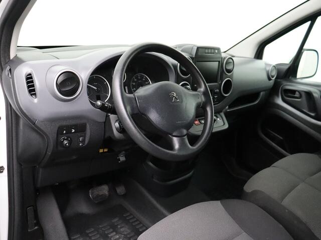 Peugeot PARTNER Electric Premium | 3-Persoons | Imperiaal | Betimmering