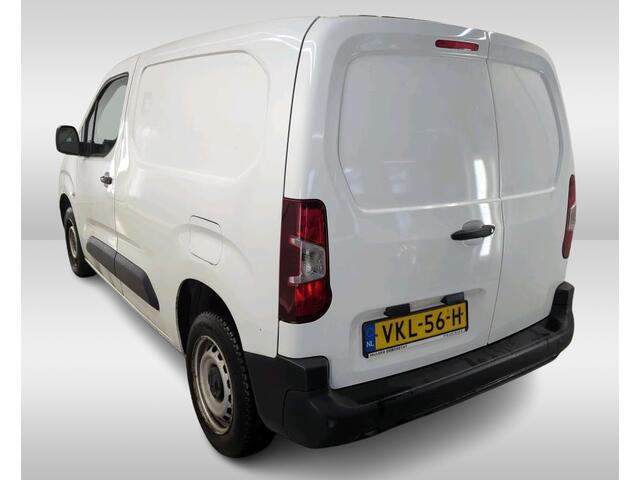Peugeot PARTNER 1.2 Benzine 111PK Euro6 *Distributie bij 66Dkm.vervangen* Premium / Airco / Navigatie / Schuifdeur Re./ Radio multimedia