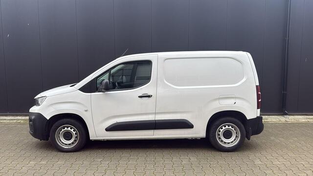 Peugeot PARTNER 1.2 Airco 3 Persoons Dealer onderhouden