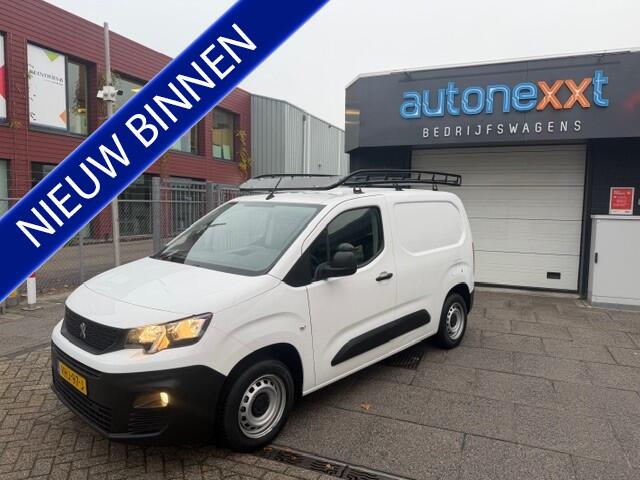 Peugeot PARTNER 1.5 BlueHDI Premium AIRCO I APPLE CAR PLAY I IMPERIAAL I LAGE KM'S I COMPLETE ONDERHOUDSHISTORIE I 1e EIGENAAR