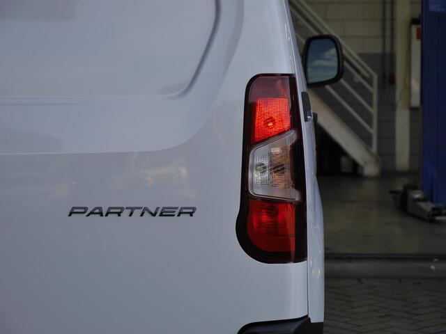 Peugeot PARTNER 1.5 BlueHDi 100 S&S L1 | All season banden | Laadruimte betimmering | Parkeersensoren (achter) | Apple Carplay/Android Auto | DAB | Airco |