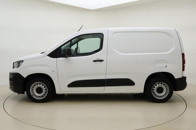 Peugeot PARTNER 1.5 BlueHDI Premium 100PK | 3-Zits | Trekhaak | Parkeer Hulp Achter | Apple Carplay & Andoid Auto | Airco | Cruise Control | Elektrische Spiegels |