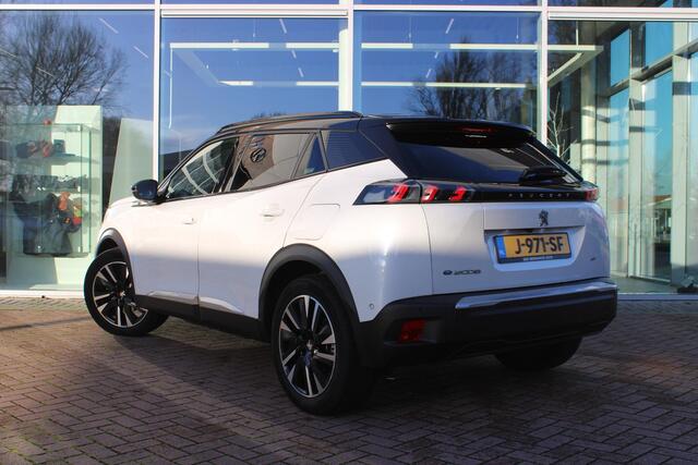 Peugeot e-2008 EV GT Première 1 fase 50 kWh